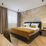 Grand Pearl Luxury Retreat Split