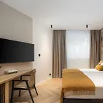 Grand Pearl Luxury Retreat Lägenhet Split