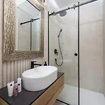 Lägenhet Grand Pearl Luxury Retreat Split