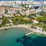 Grand Pearl Luxury Retreat Lägenhet
