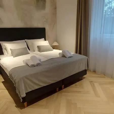 Grand Pearl Luxury Retreat Split
