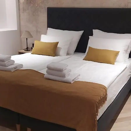 Grand Pearl Luxury Retreat Apartment *