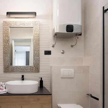 Grand Pearl Luxury Retreat * ספליט