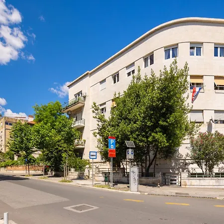 Grand Pearl Luxury Retreat *