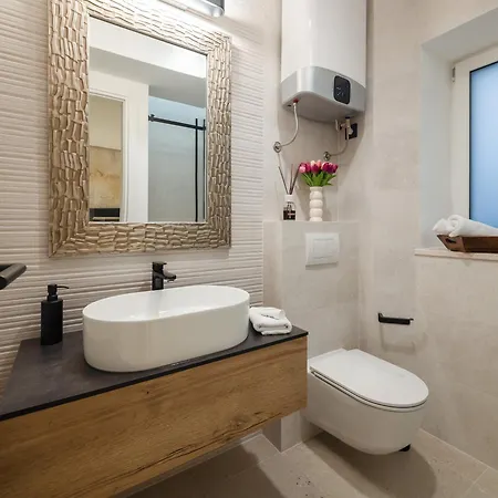 Grand Pearl Luxury Retreat *