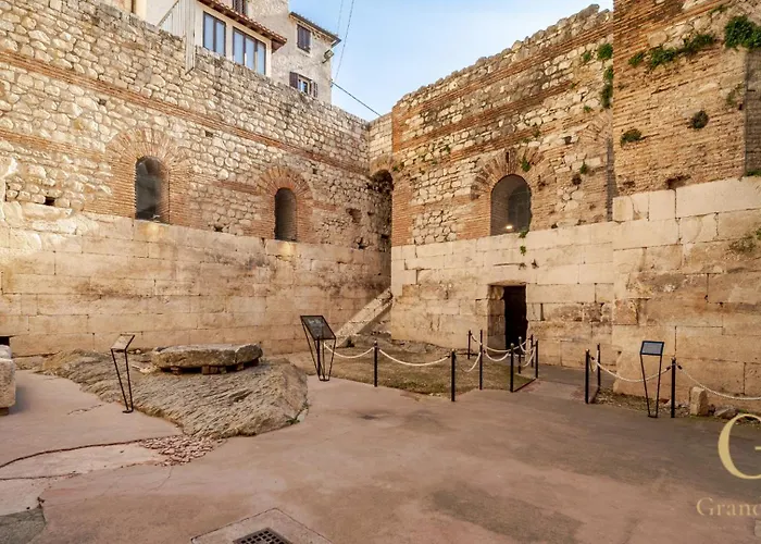 아파트 Grand Pearl Luxury Retreat *