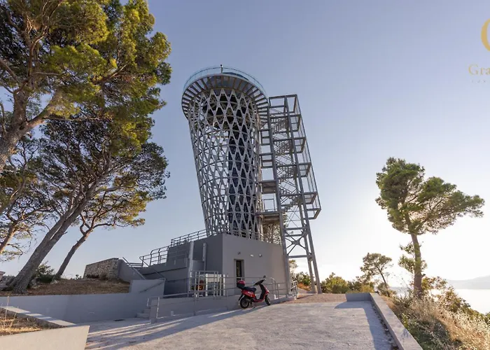 Grand Pearl Luxury Retreat *