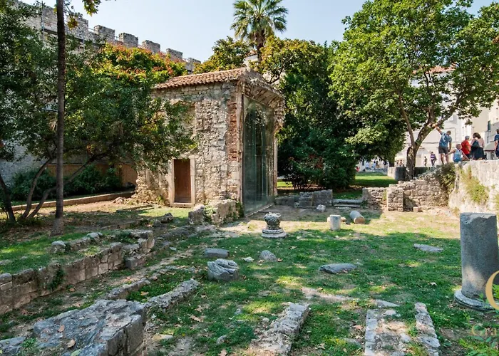 Grand Pearl Luxury Retreat *